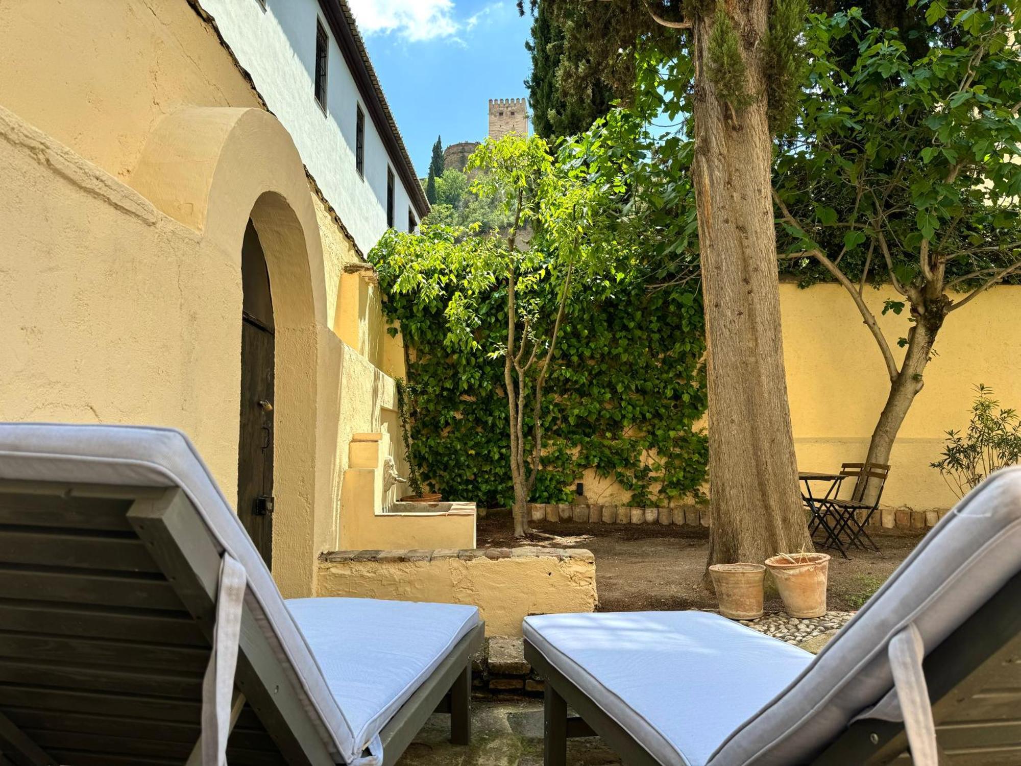 Apartamento Casa Junto A La Alhambra Con Vistas Y Jardin Privado *